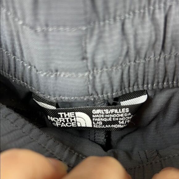 The North Face Gray  Pants - Picture 6 of 6